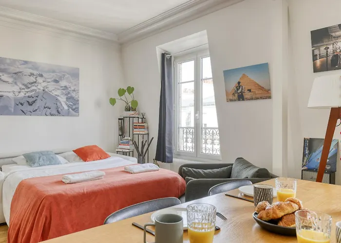 Stunning & Warm Flat In The 11th - Parmentier