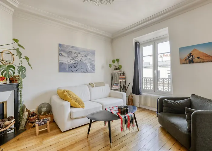 Stunning & Warm Flat In The 11th - Parmentier Apartamento París